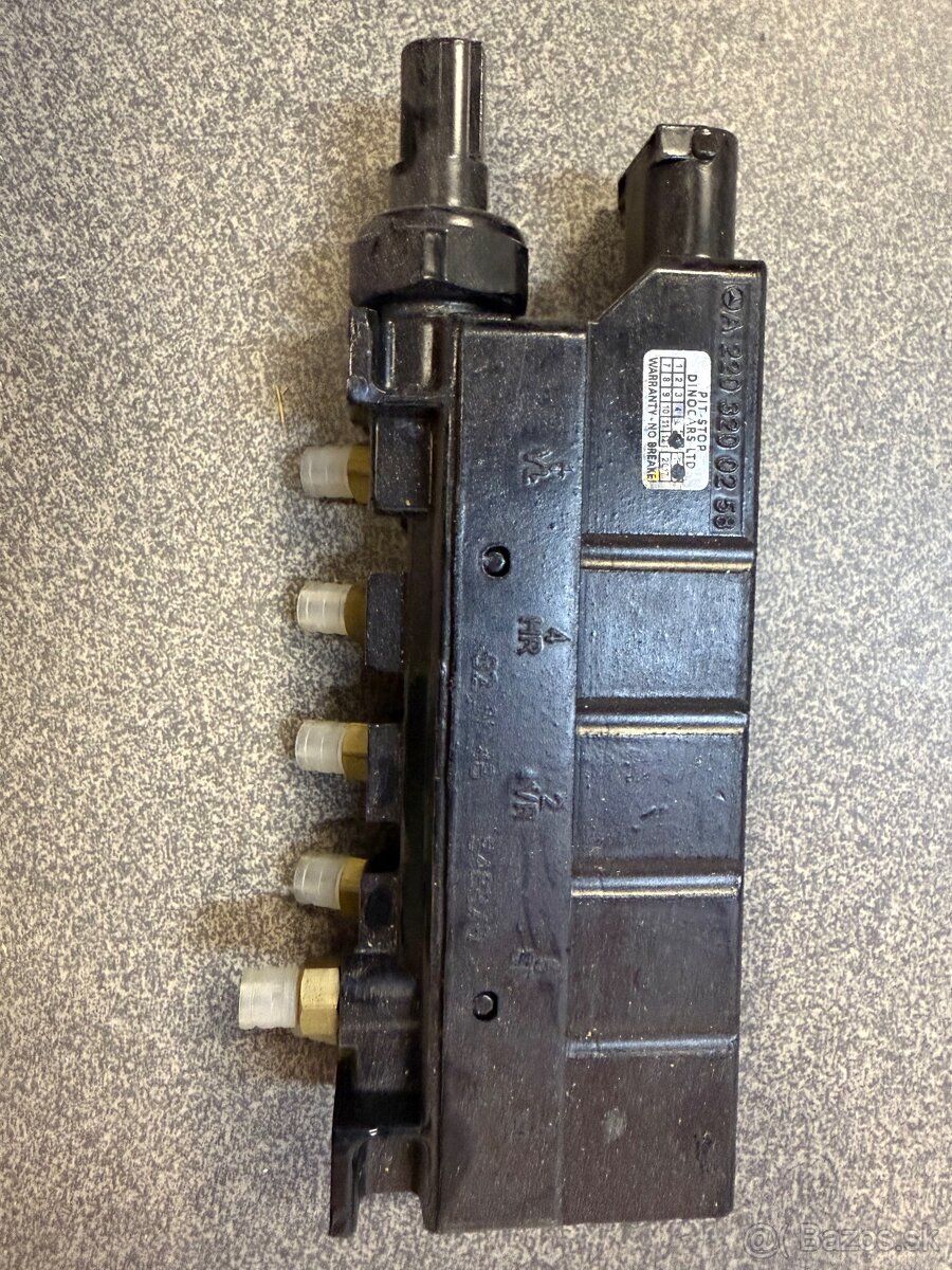 Mercedes Benz A2203200258 - 3