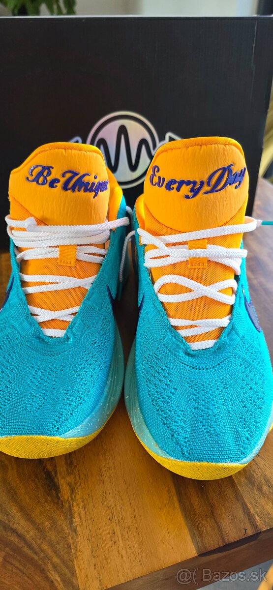 NIKE G.T. HUSTLE 3 - 3