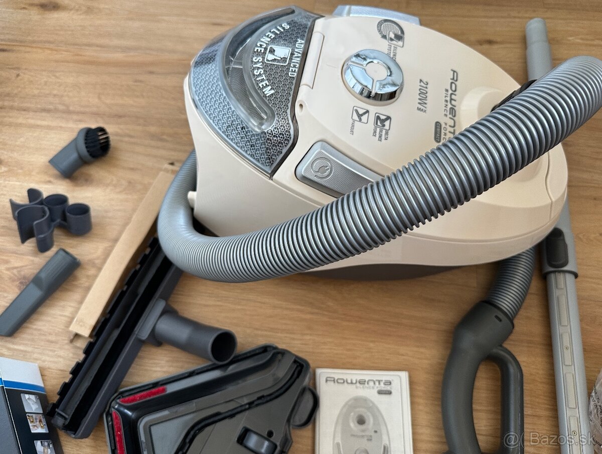 VYSÁVAČ Rowenta Silence force compact s príslušenstvom 70€ - 3