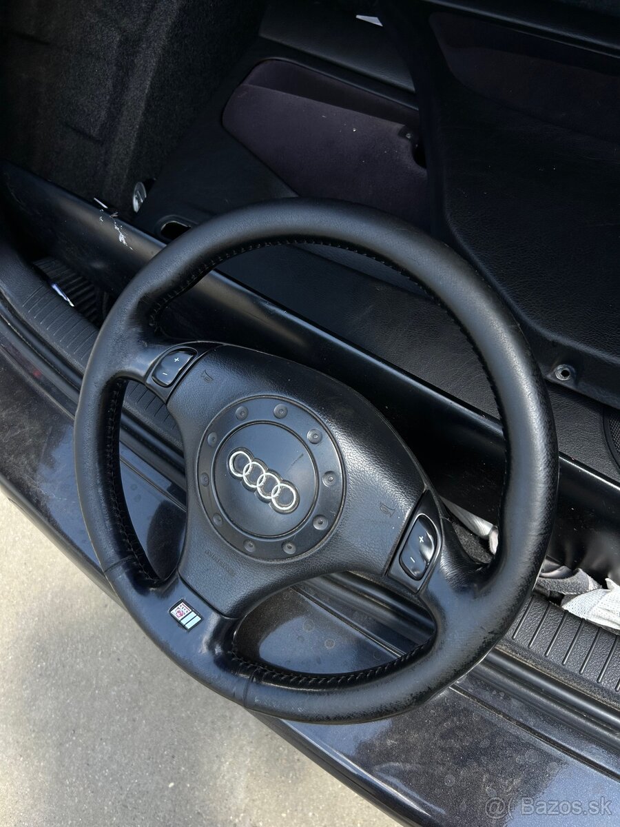 Volant Audi S4 B5 - 3