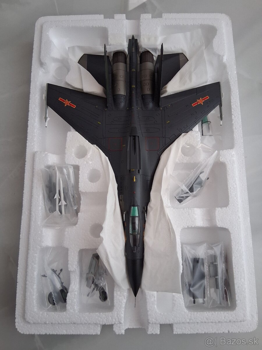 SU-27 - 3