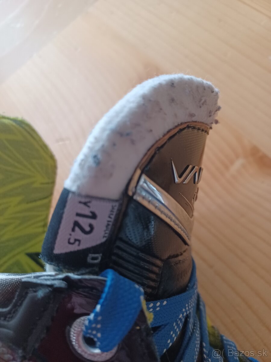 Korčule Bauer Vapor X4 - 3