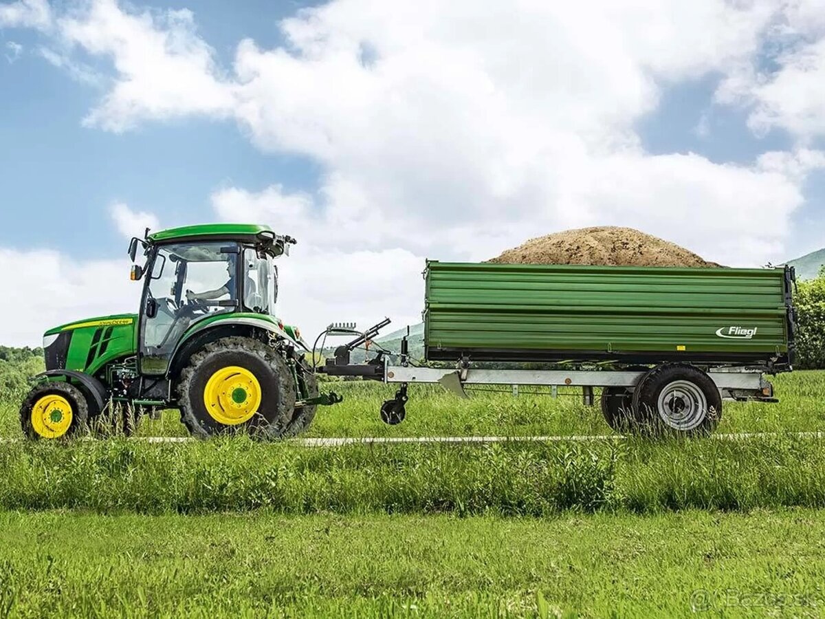 Predám traktor John Deere 4052R - 3