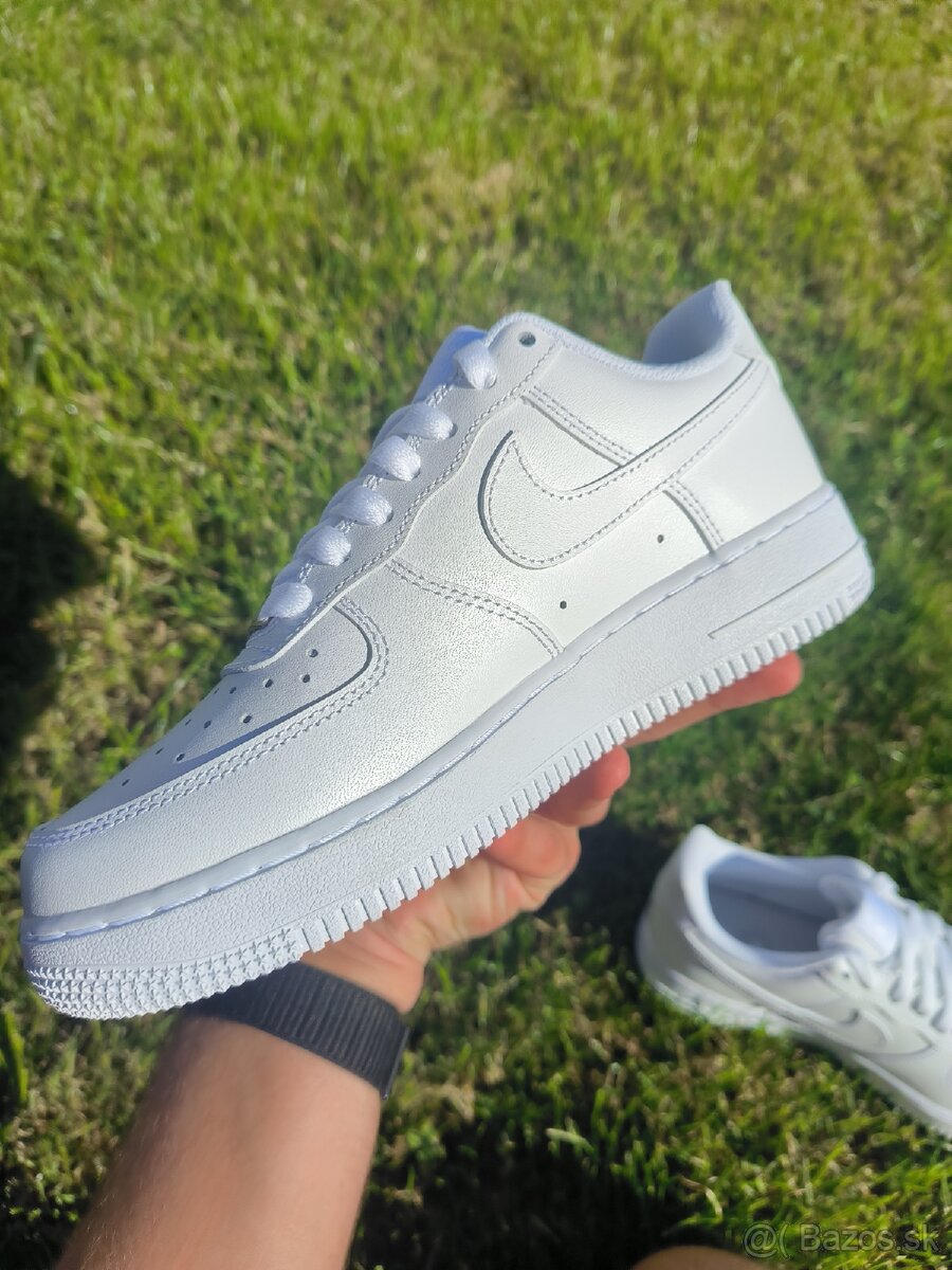 Nike Air Force 1 Triple White 39 - 3
