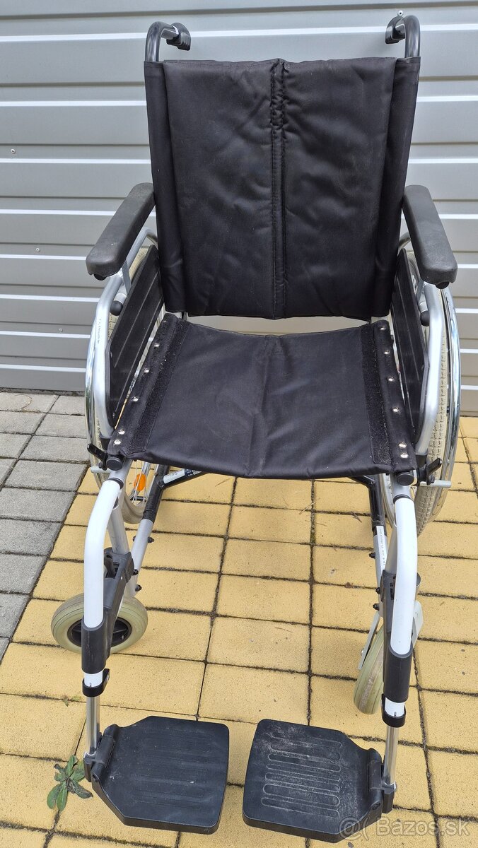 invalidny vozík 46cm - 3