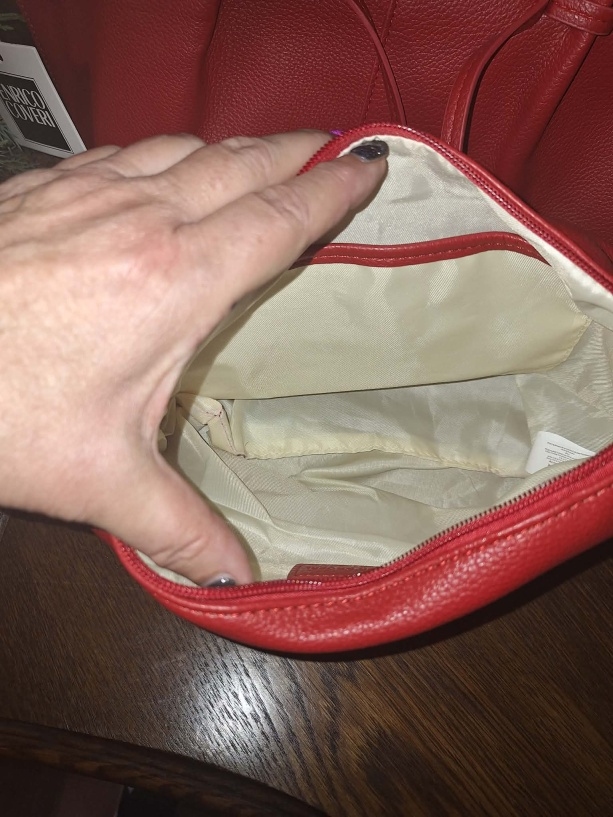 ČERVENÁ KABELKA 2v 1 - 3