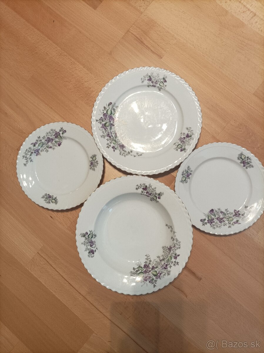 Taniere s fialkami - 3