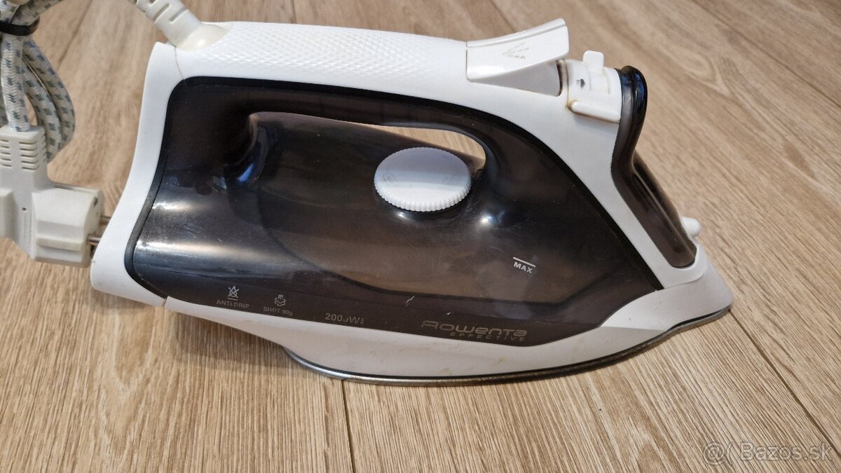 Naparovacia žehlička Rowenta - 3