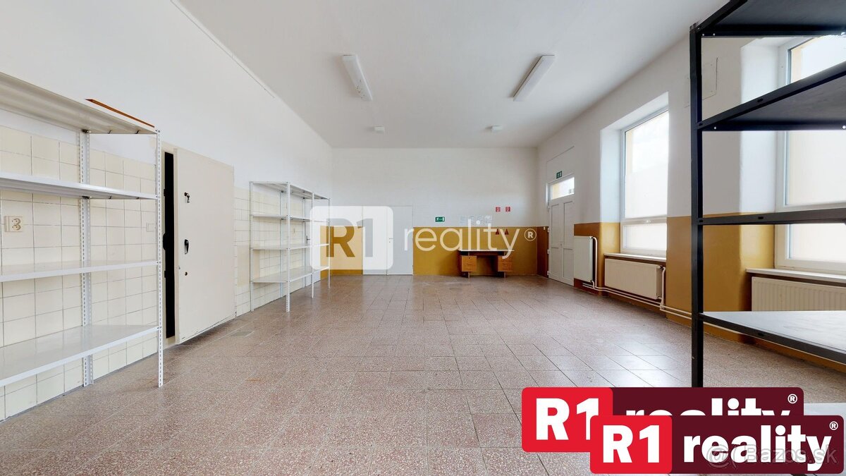 Administratívne, skladovacie priestory / Horná Streda pri Pi - 3