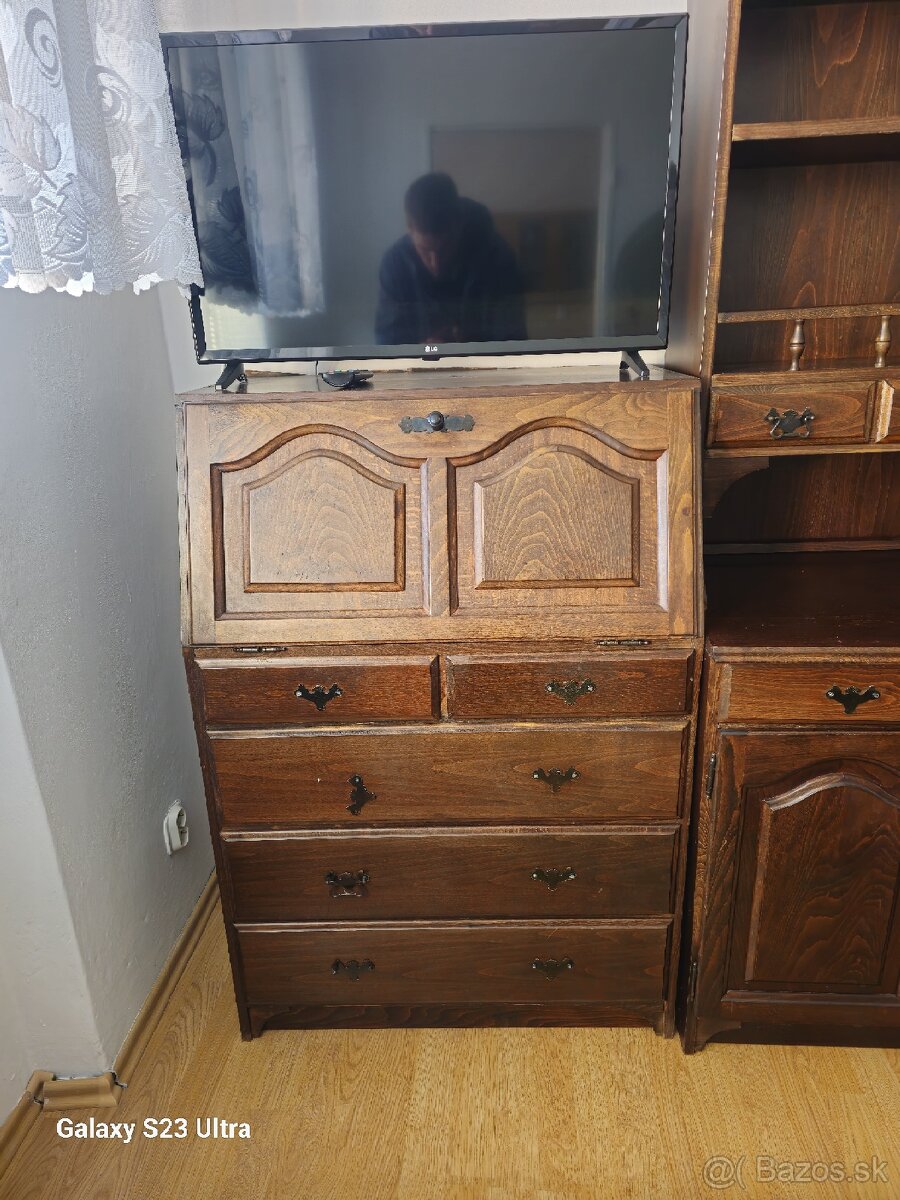 Starožitný nábytok - 3