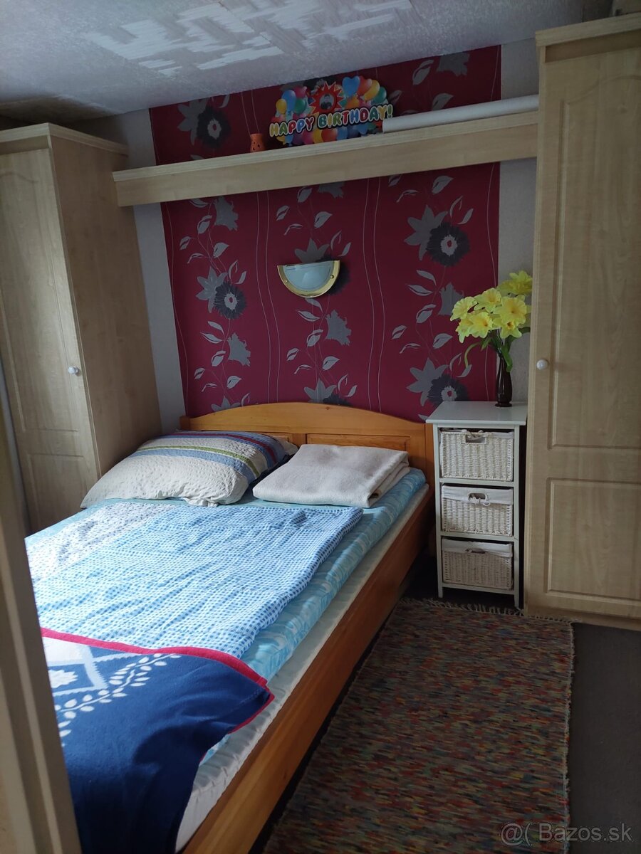 Mobilheim - chalupa neďaleko od Nitry. Nitr. Hrnčiarovce - 3