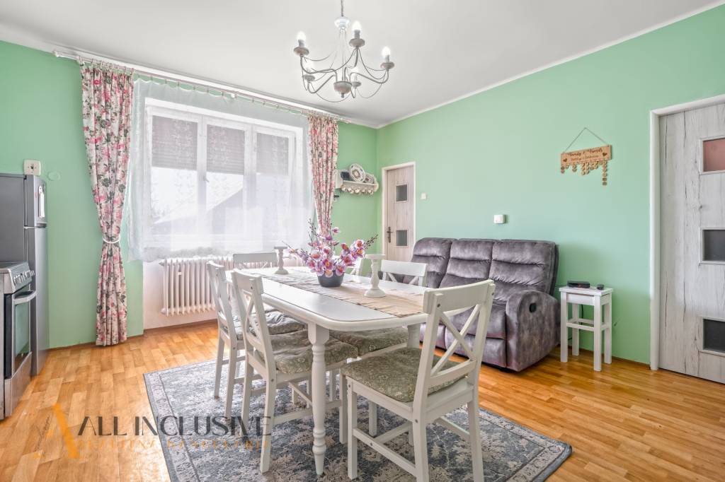 ALL INCLUSIVE | NA PREDAJ 3-IZBOVÝ RODINNÝ DOM S GARÁŽOU, HO - 3