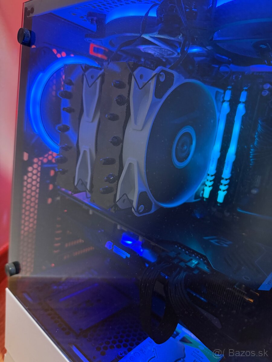 HERNY PC, i5 9600k, AMD RX 5700XT 8gb asrock,32gb ram - 3