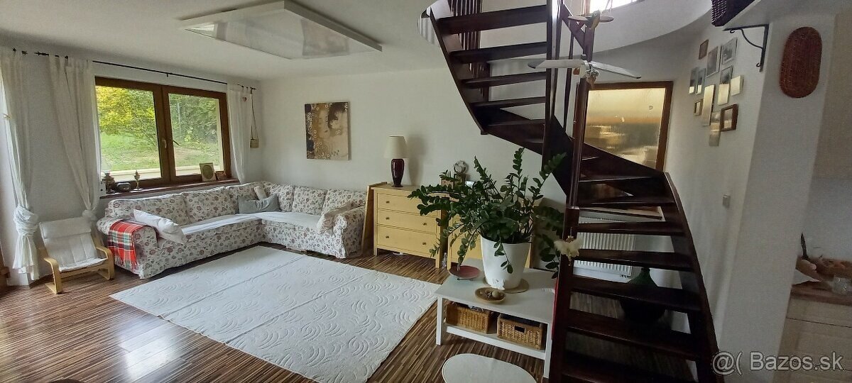 4 izbový dom - pri Nitre - 3