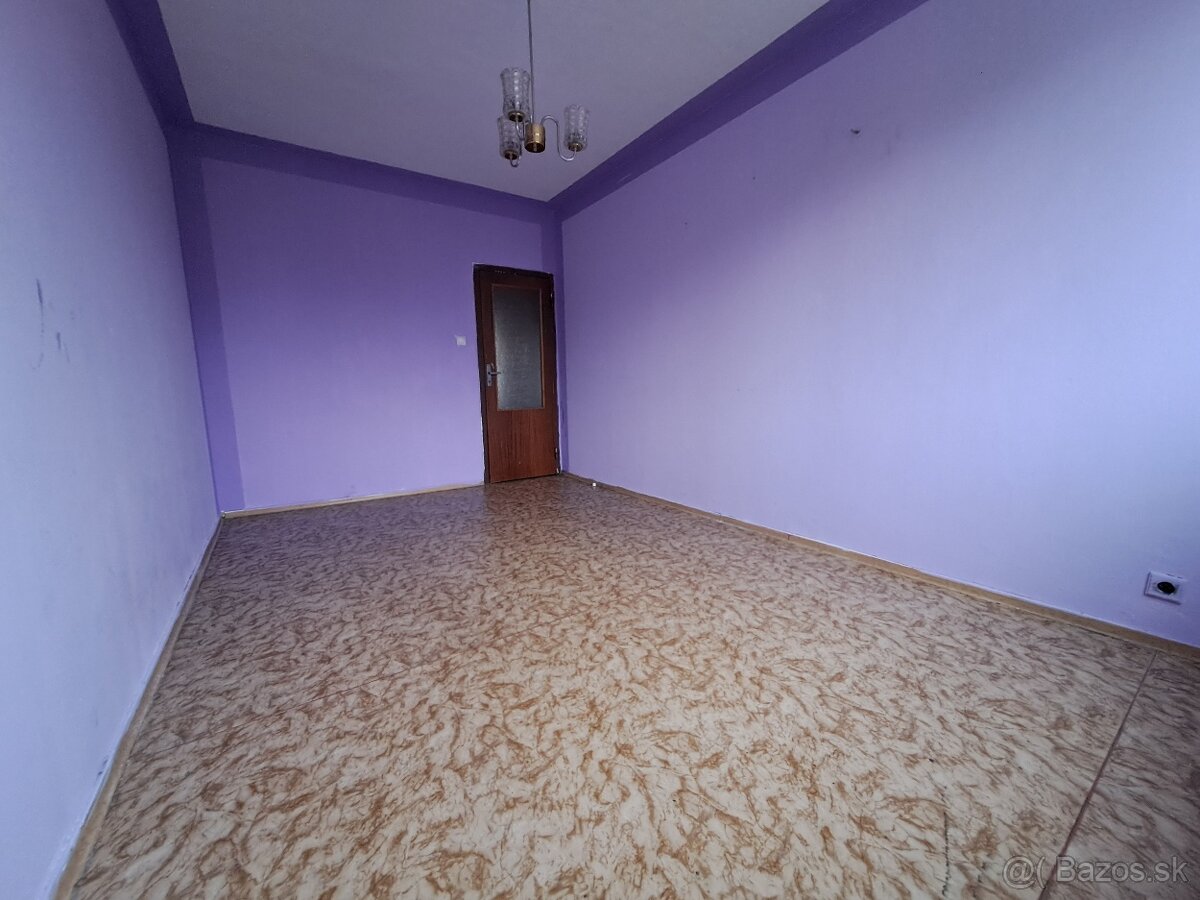 2 izbový byt s nádherným výhľadom v pôvodnom stave Priekopa - 3