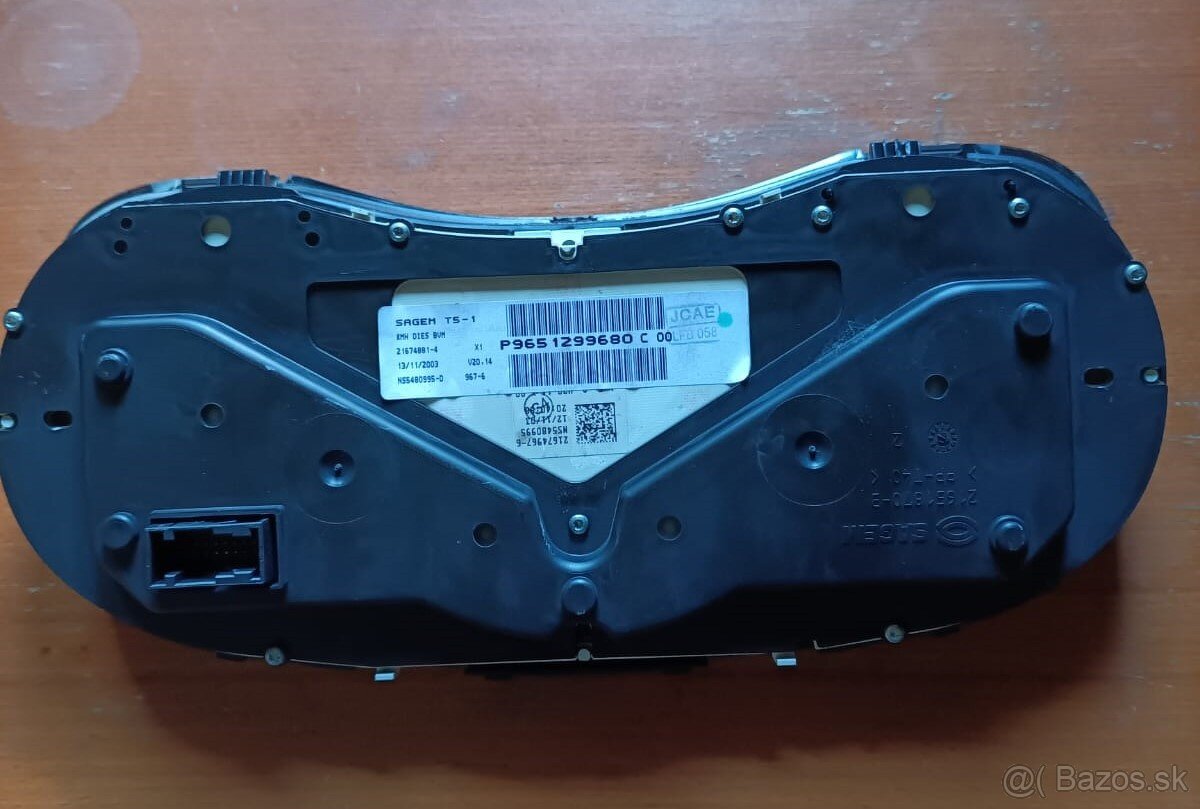 Peugeot 307 SW - Panel pristrojov - 3