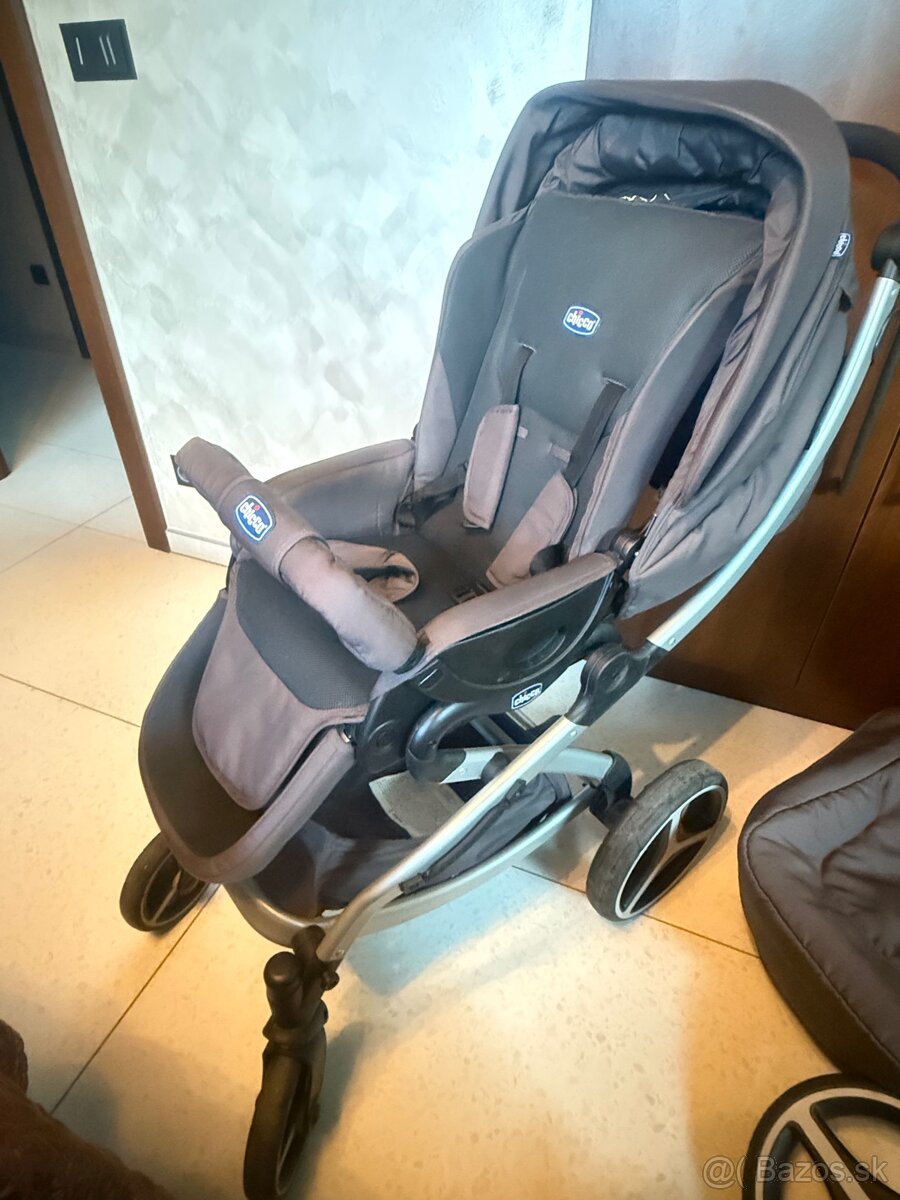 Kočiar Chicco trojkombinace - 3