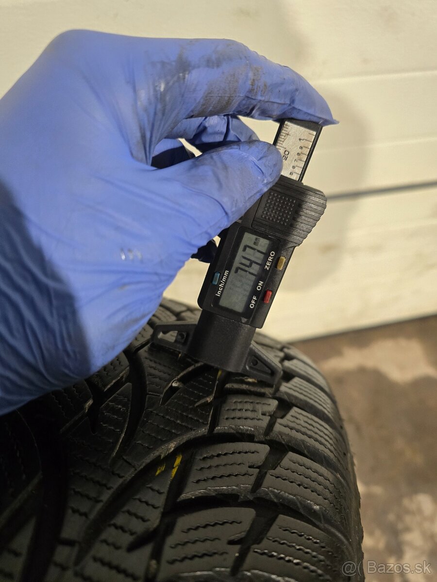 Zimné Pneu Nokian 185/65 R15 - 3