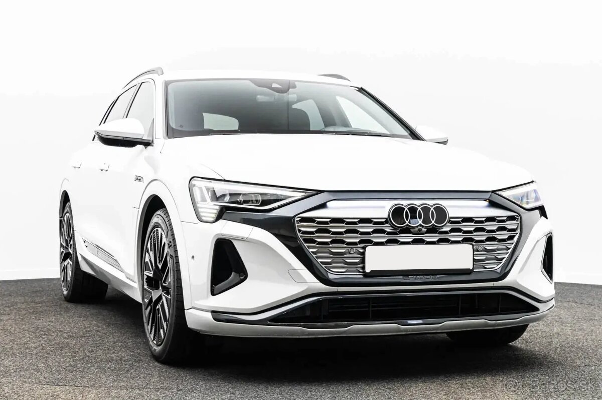 Audi Q8 e-tron - 3