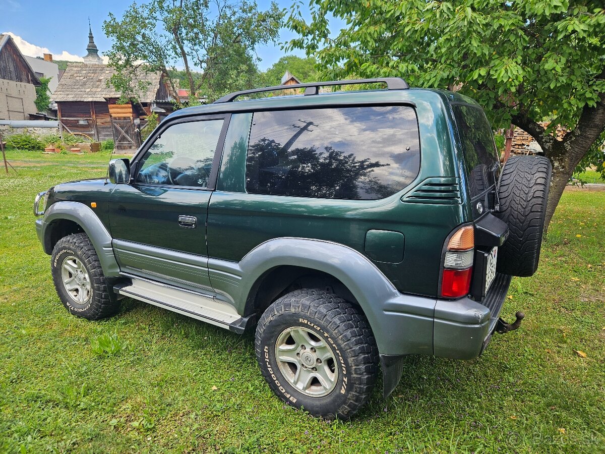 Toyota Land Cruiser 90