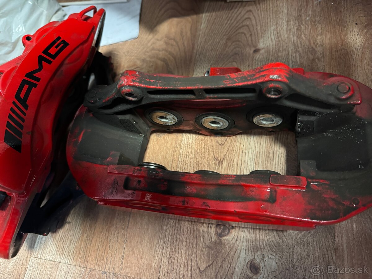 BRZDOVÉ STRMEŇE MERCEDES AMG A20806202 - 3