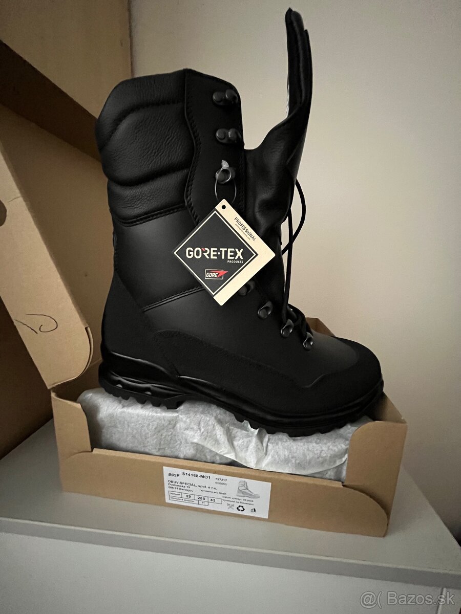 Vojenské oblečenie - 3