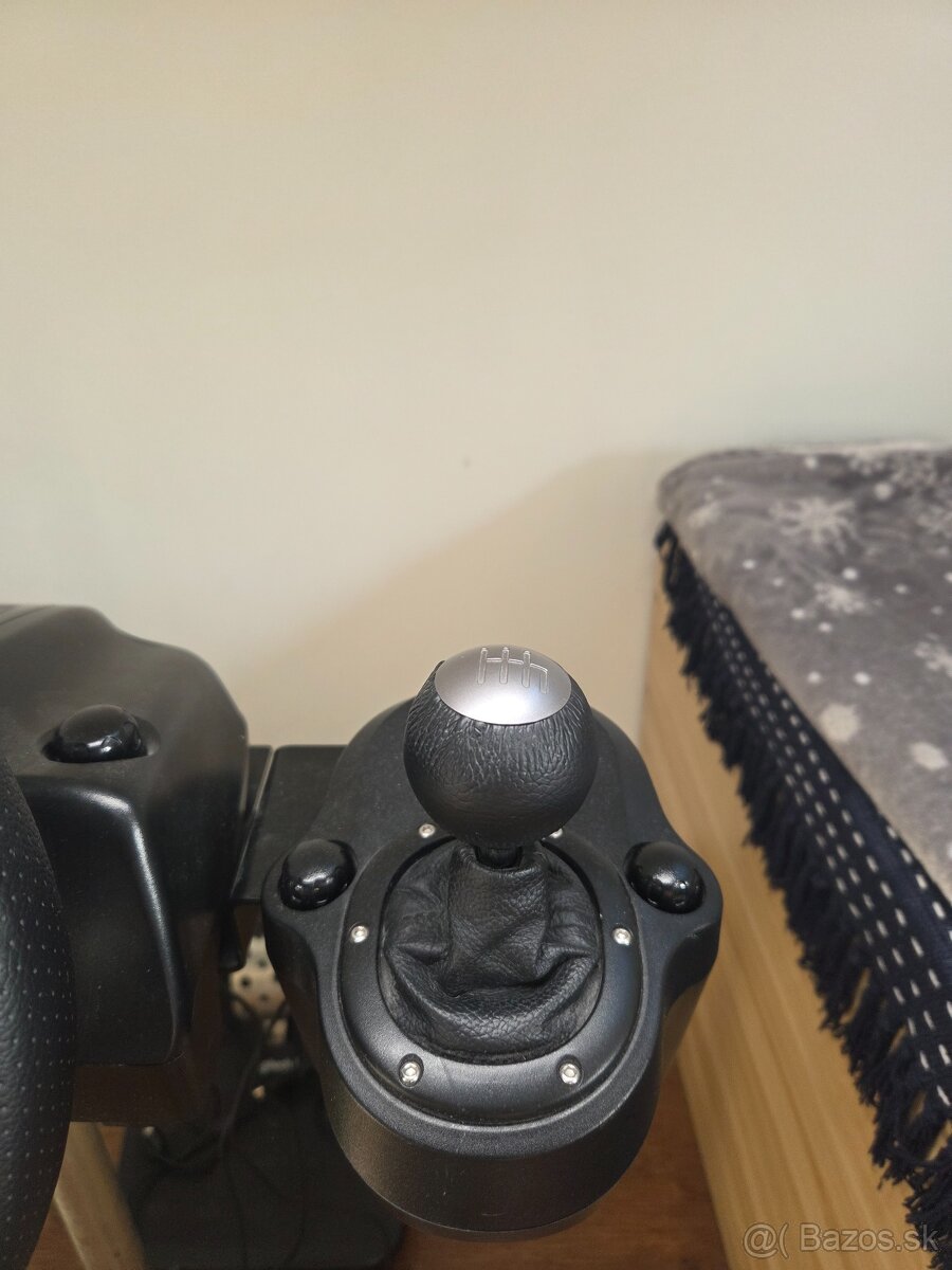 Logitech G29 + shifter + stojan - 3