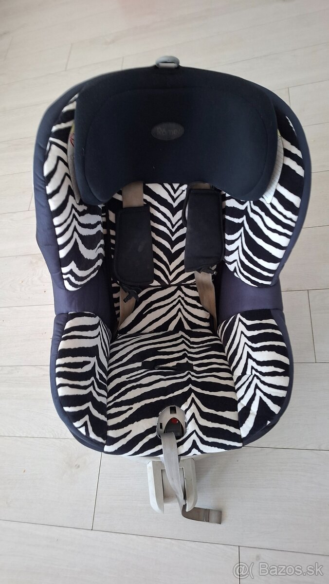 Britax Römer DUALFIX RM – Smart Zebra - 3