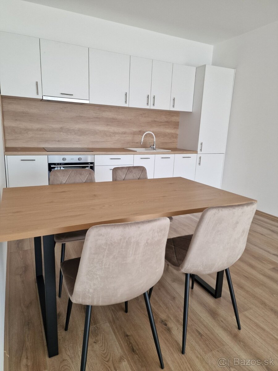 Byt na prenájom - 3