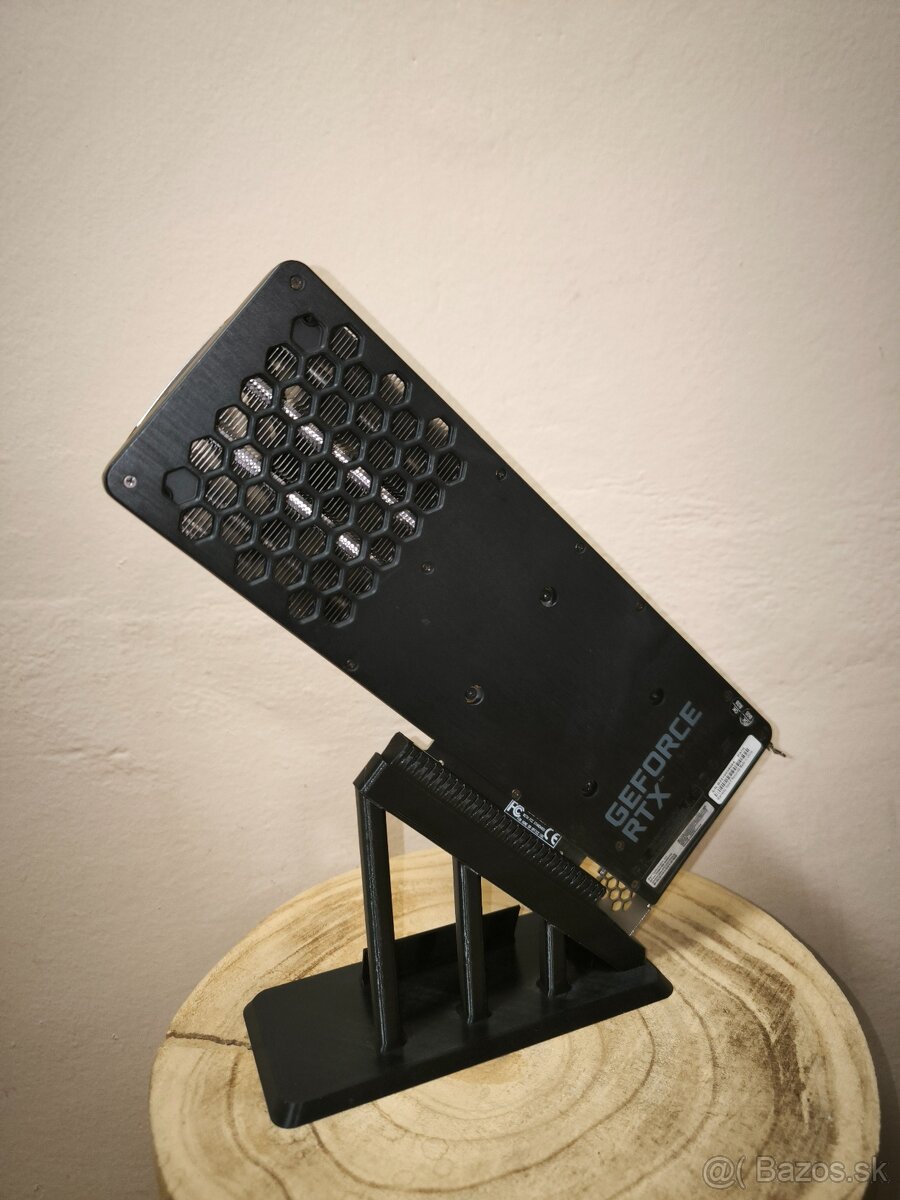 PNY RTX 3070 Revel - 3