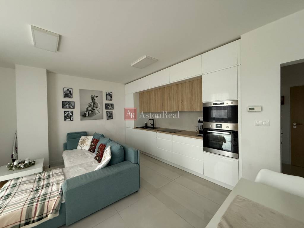 Príjemný 3-izbový byt s loggiou v novostavbe Diamon Residenc - 3