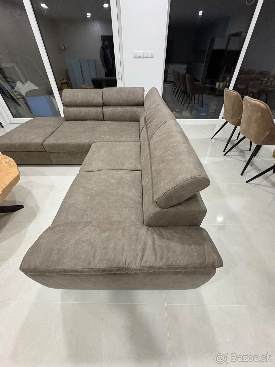 Sedacia rohova suprava - 3