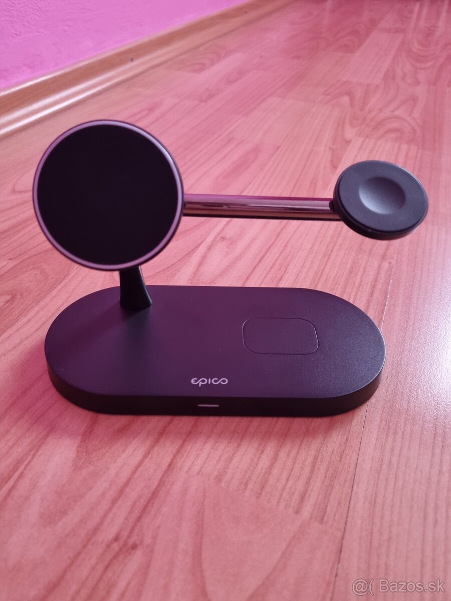 Stojan na nabíjanie - 3