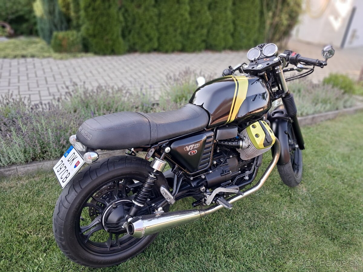 Moto Guzzi V7 cafe racer - 3