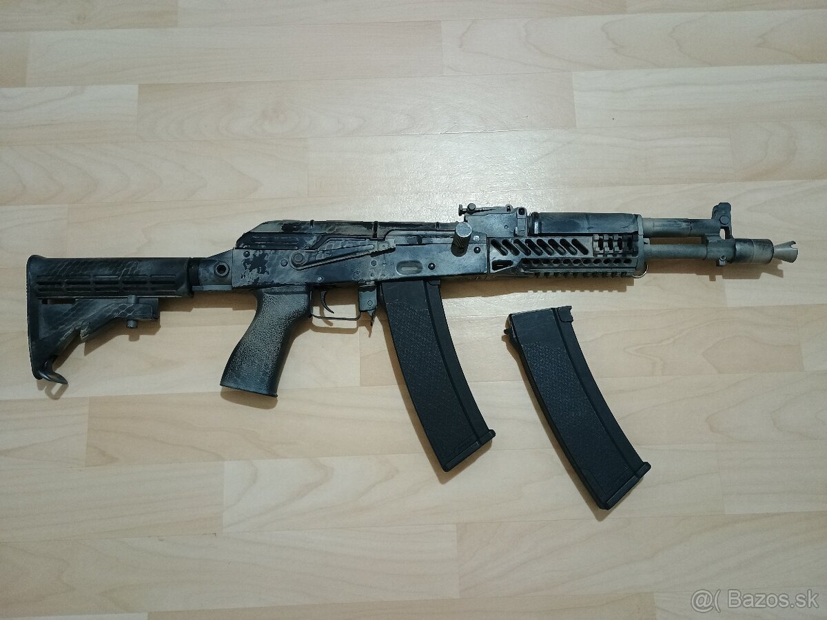 AK 105 - 3