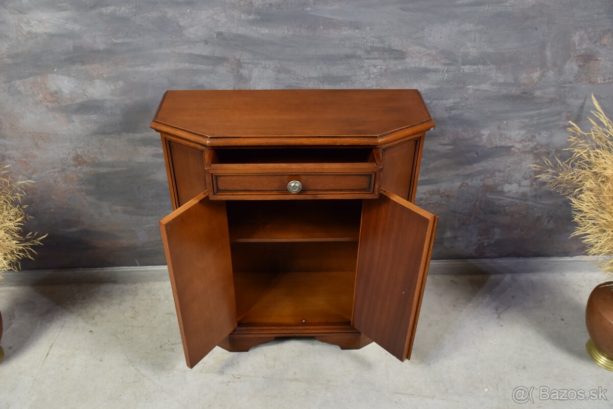 KOMODA - ZÁSUVKY- 1960 - 3