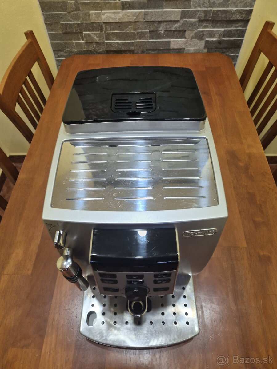 Predám kávovar Delonghi - 3