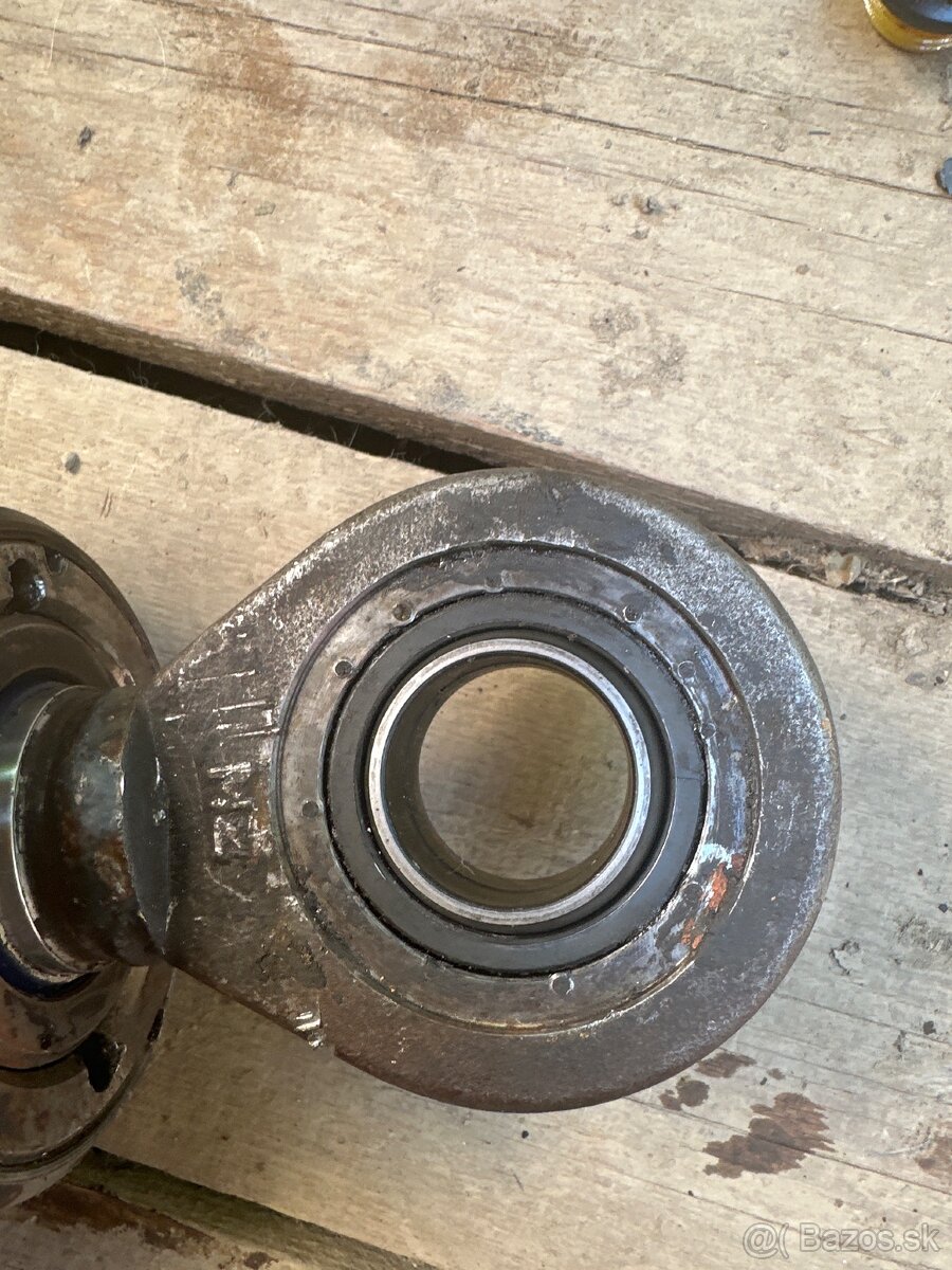 hydraulicky piest - 3