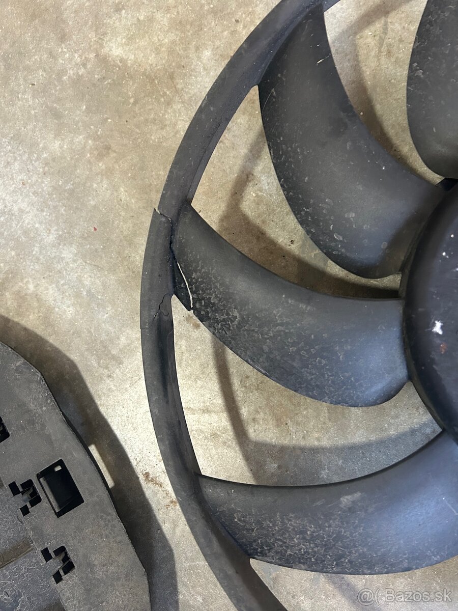 Ventilator a záclona Audi a4 b8 2.0tdi - 3