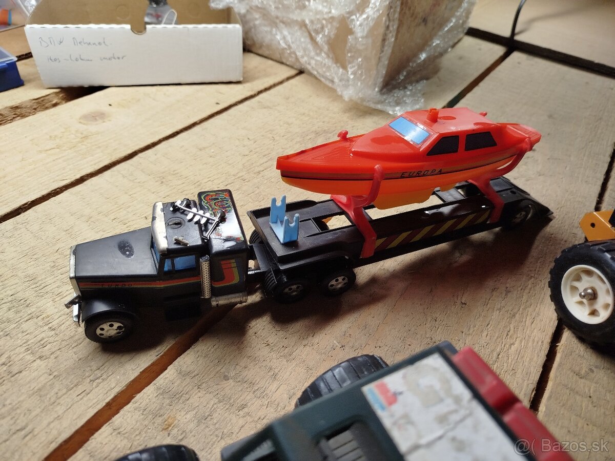 mix hraciek 2 - 3