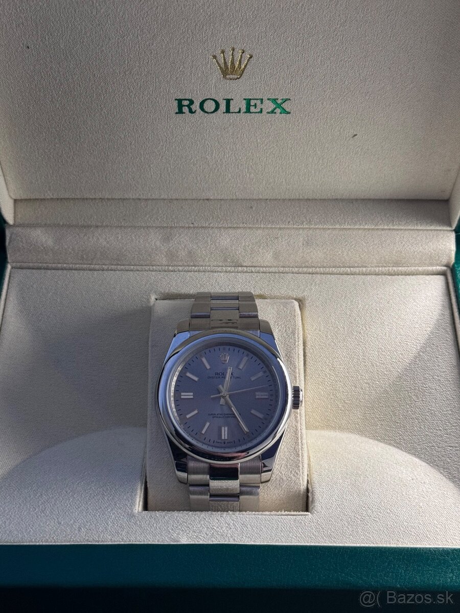 Rolex Oyster Perpetual - 3