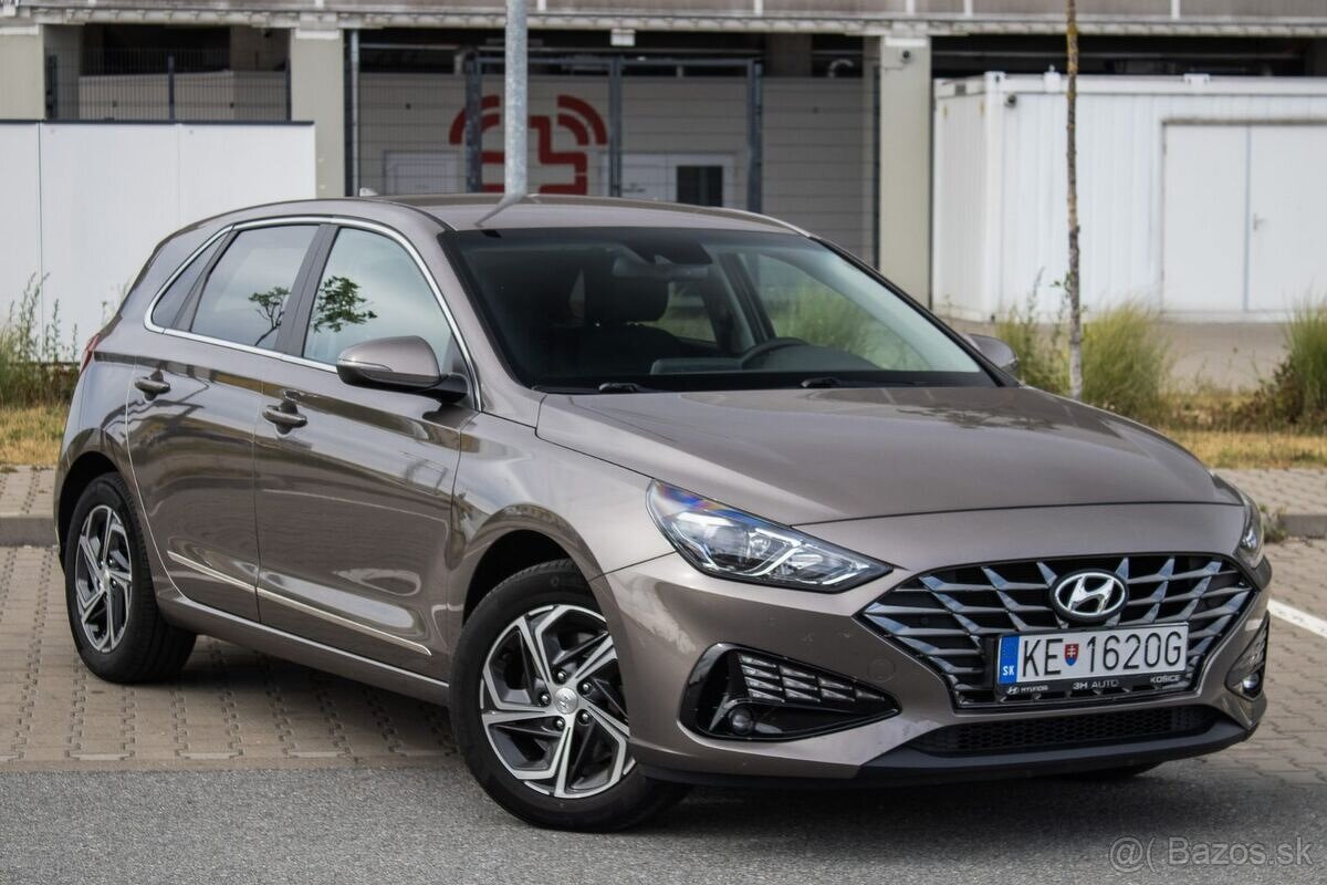 Hyundai i30 81kW (2022) - 3