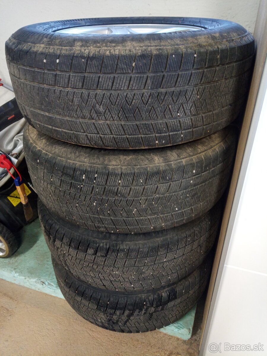 Nissan Pathfinder/Navara 255/65r17 - 3