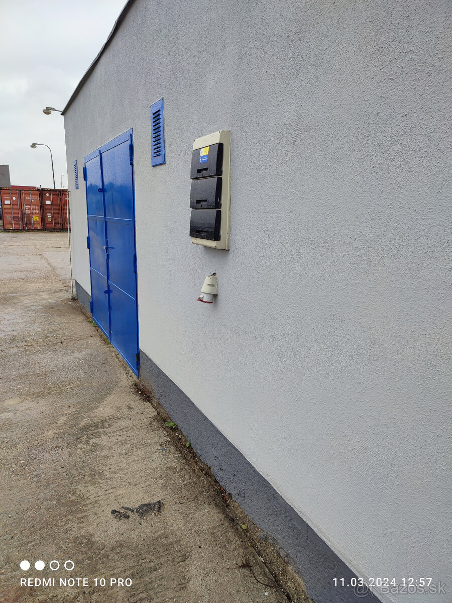 Sklad a spevnená plocha Vajnory - 3