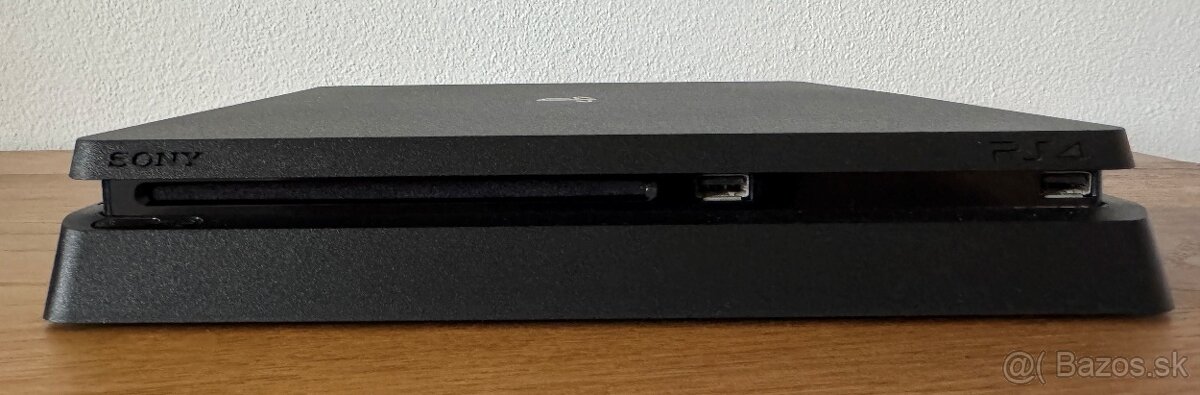 REZERVOVANE PS4 Slim, 2x Dualshock 4, sluchadlo, 4x hry - 3