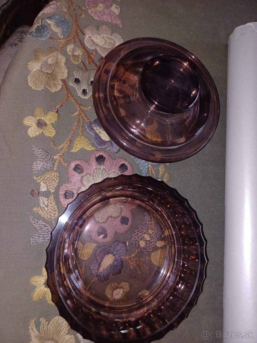 Predam historicku sklenenu dozu - 3