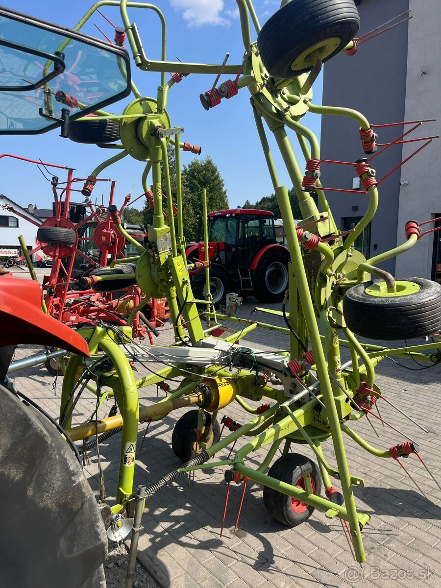 Obraceč sena, píce CLAAS VOLTO 640 HR ZACHOVALÝ - 3