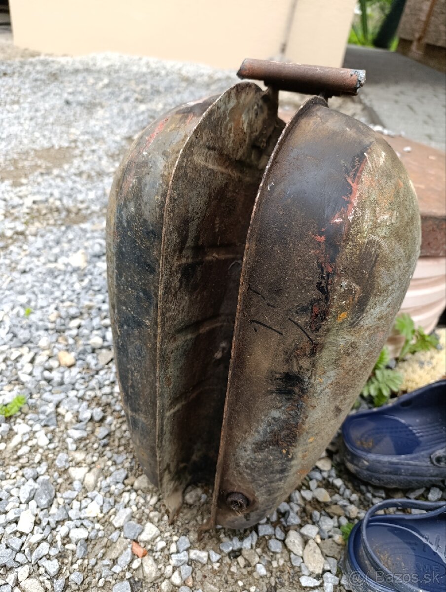 Nádrž na jawu, cz - 3