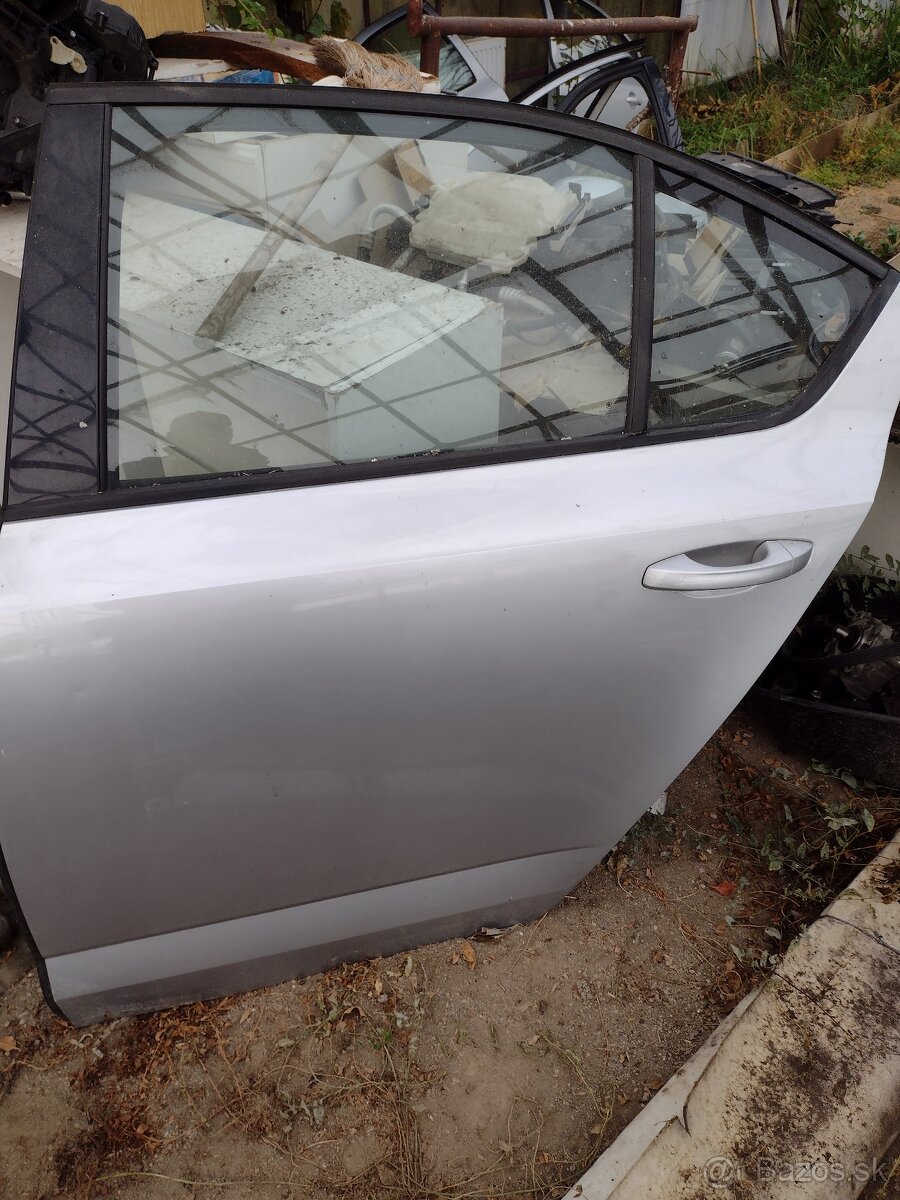 Zadné dvere Octavia 3 sedan - 3