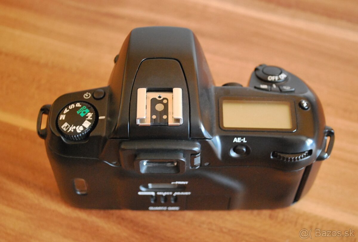 Nikon F60 s dátovou stenou top stav - 3